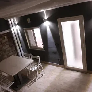 Casa vacanze Lisa House Aeroporto di Catania Fontana Rossa