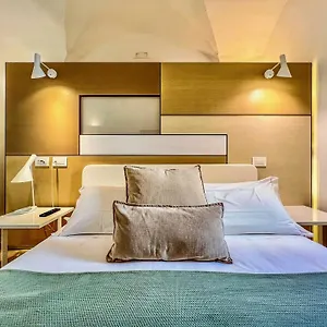 Santacroce Luxury 4* Lecce