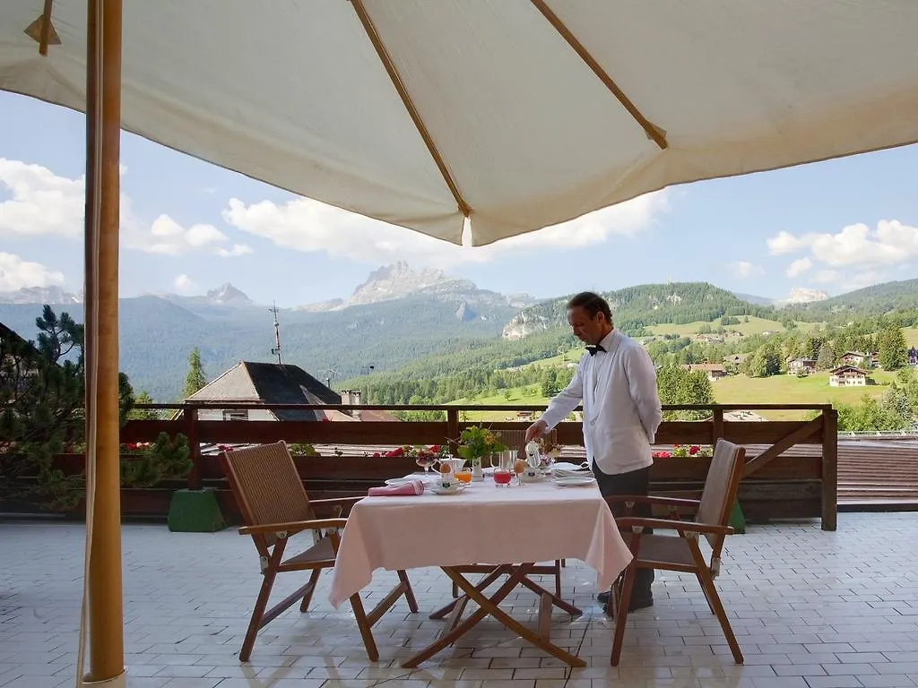 Hotel De La Poste Cortina dʼAmpezzo